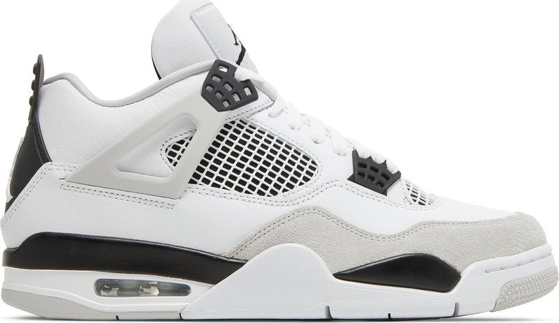 Air Jordan 4 Retro 'Military Black' 2022