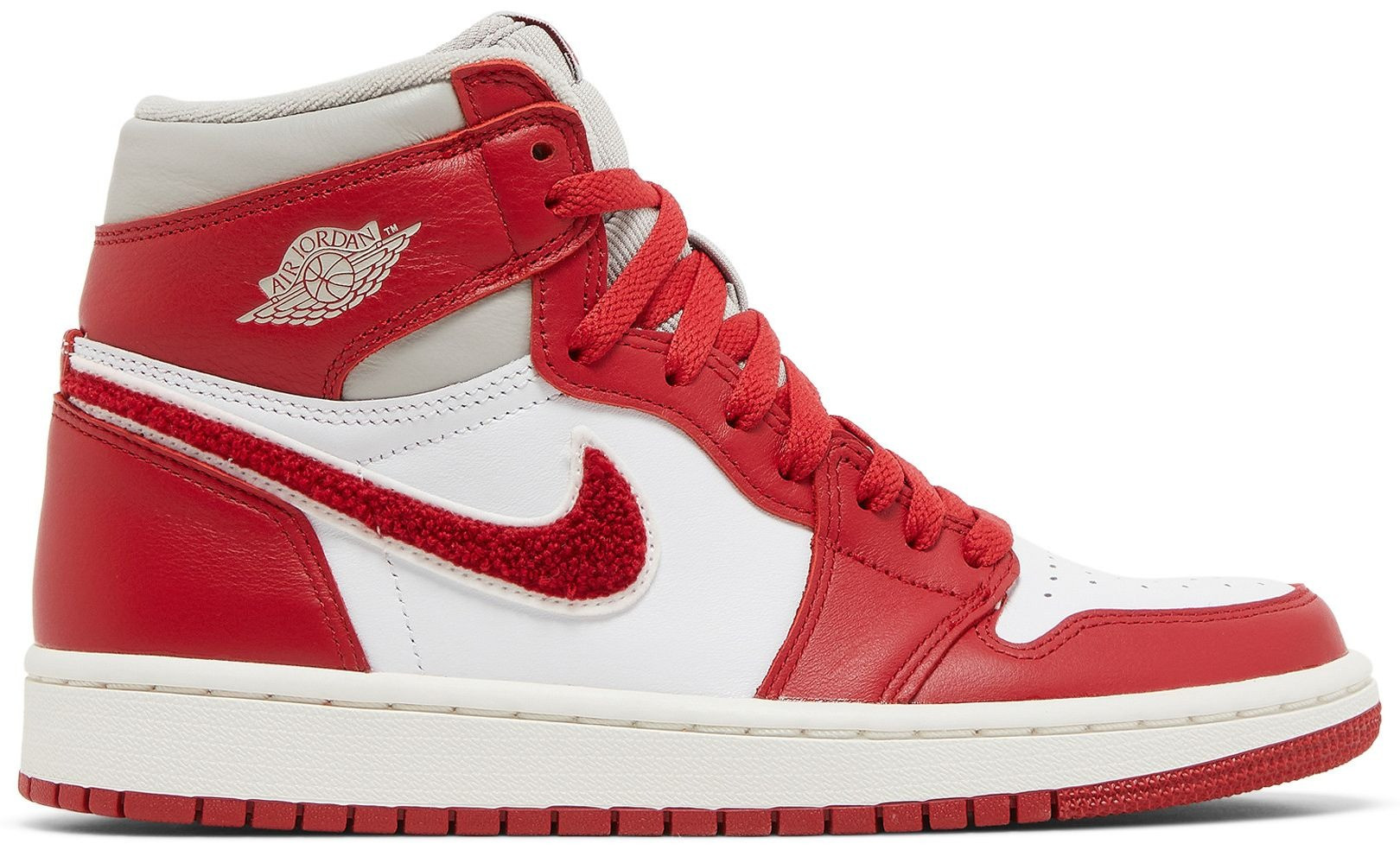 Air Jordan 1 High OG 'Newstalgia Chenille'