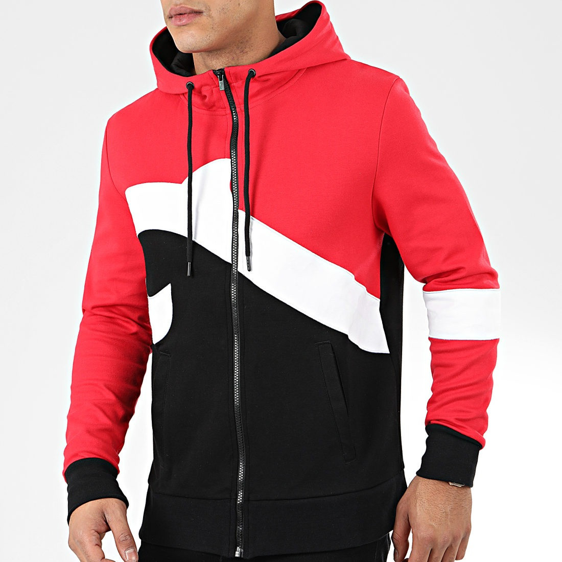 Sweat Zippé Capuche La piraterie Sigle Rouge Blanc Noir