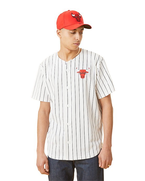 Chemise de baseball New Era blanche Chicago Bulls Pinstripe